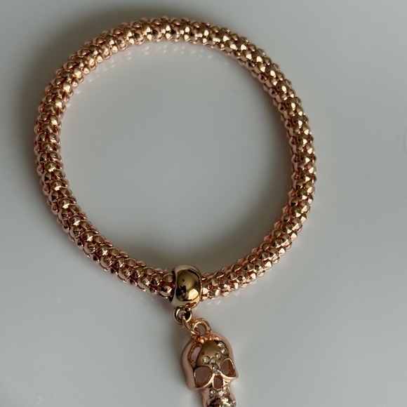 NEW | Rose Gold Bracelet with Skull Charm 🔥 - Picture 4 of 4